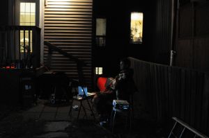 backyardMovieNight_05