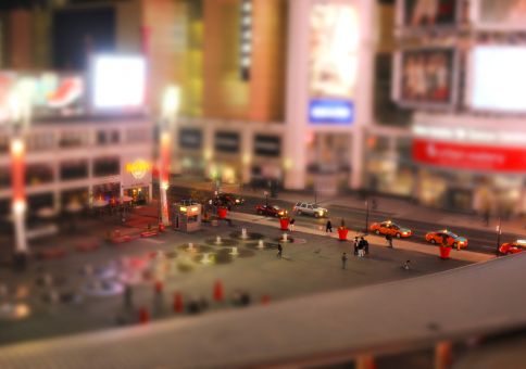 87) Make a tilt shift photo