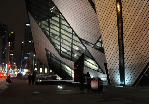 337) Visit the ROM's new building