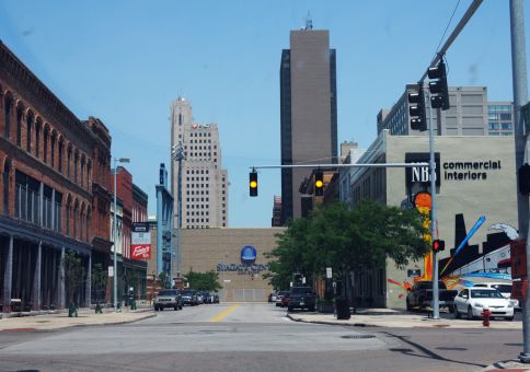 144) Visit the Toledo Museum of art