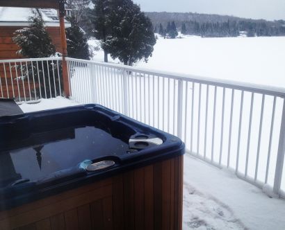 winterHotTub_05